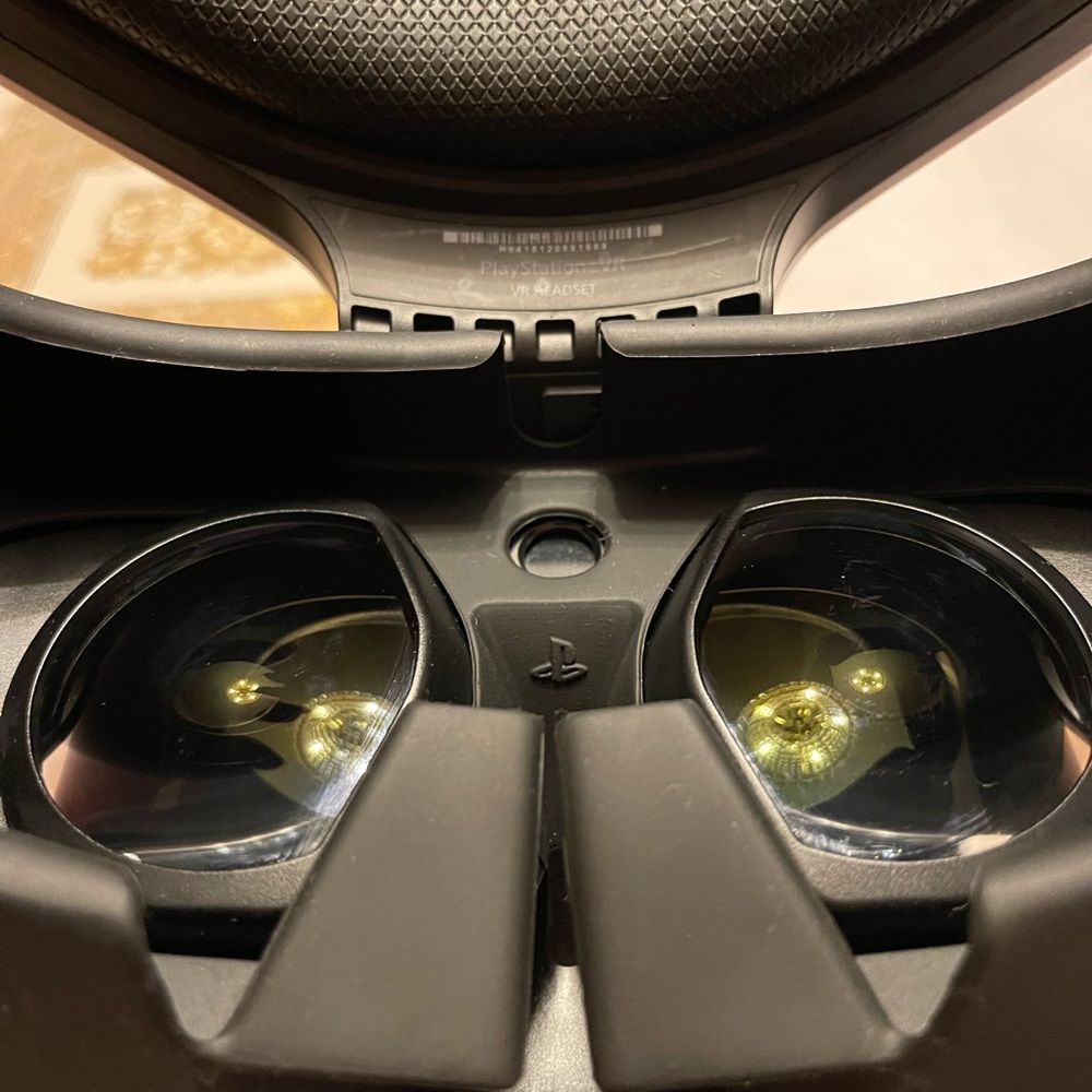 Playstaion VR by Sony VR Headset and Camera Set - Picture 6 of 15